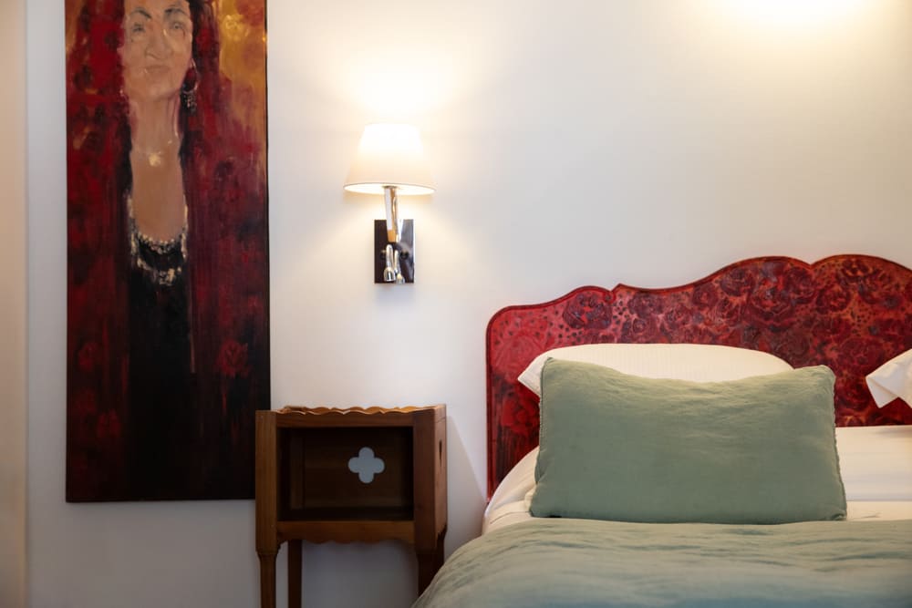 chambre d'hotel lit double