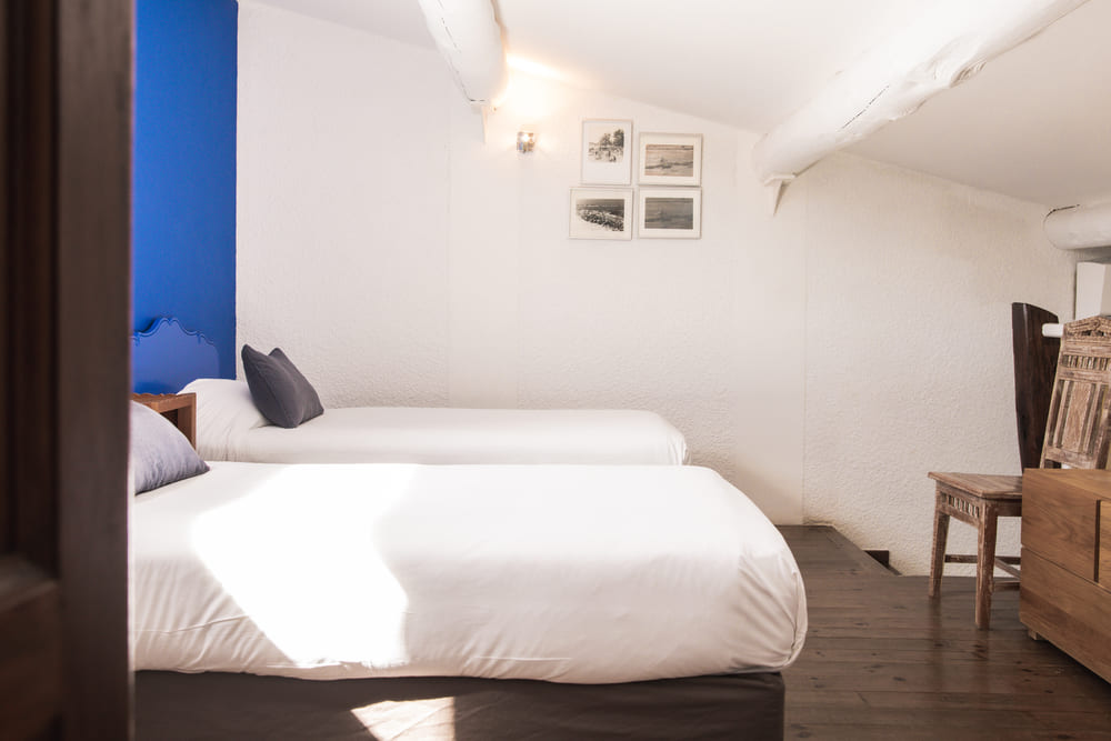 chambre d'hotel lits twins